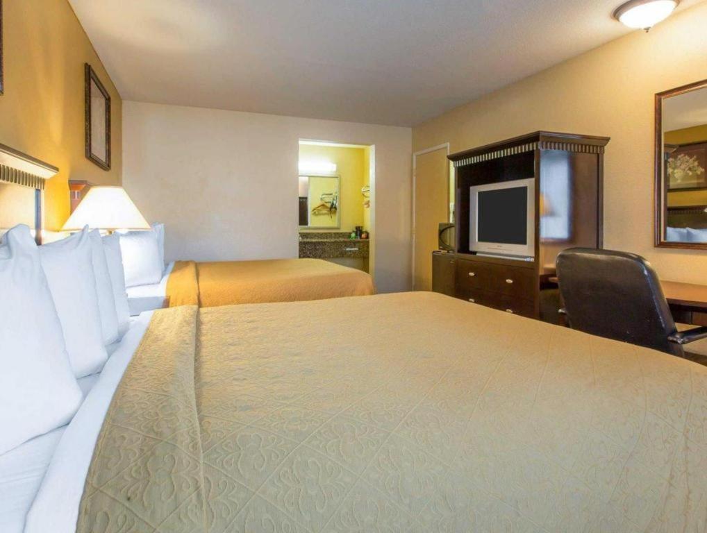 Quality Inn San Bernardino Kültér fotó