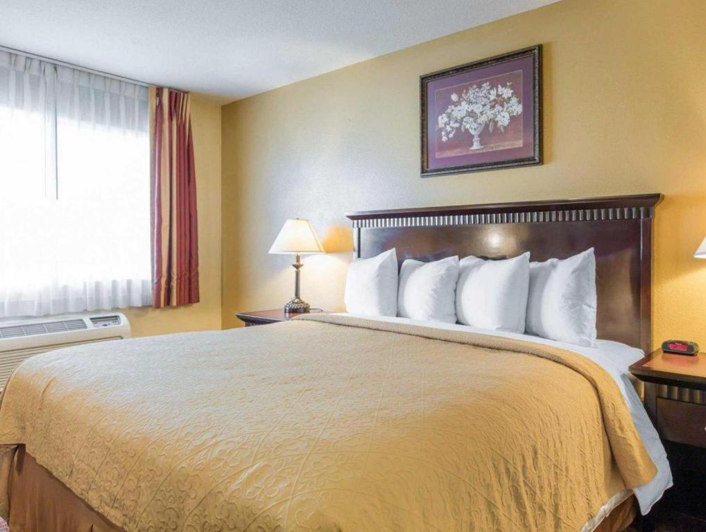 Quality Inn San Bernardino Kültér fotó