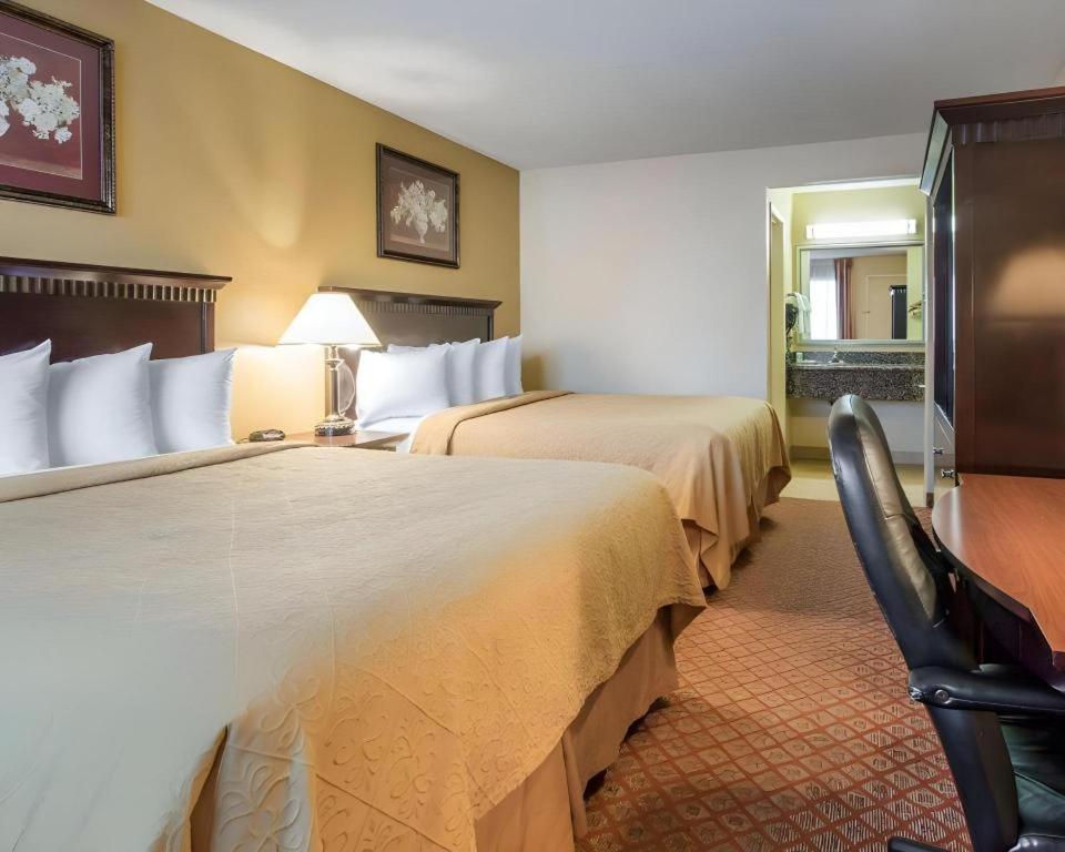 Quality Inn San Bernardino Kültér fotó