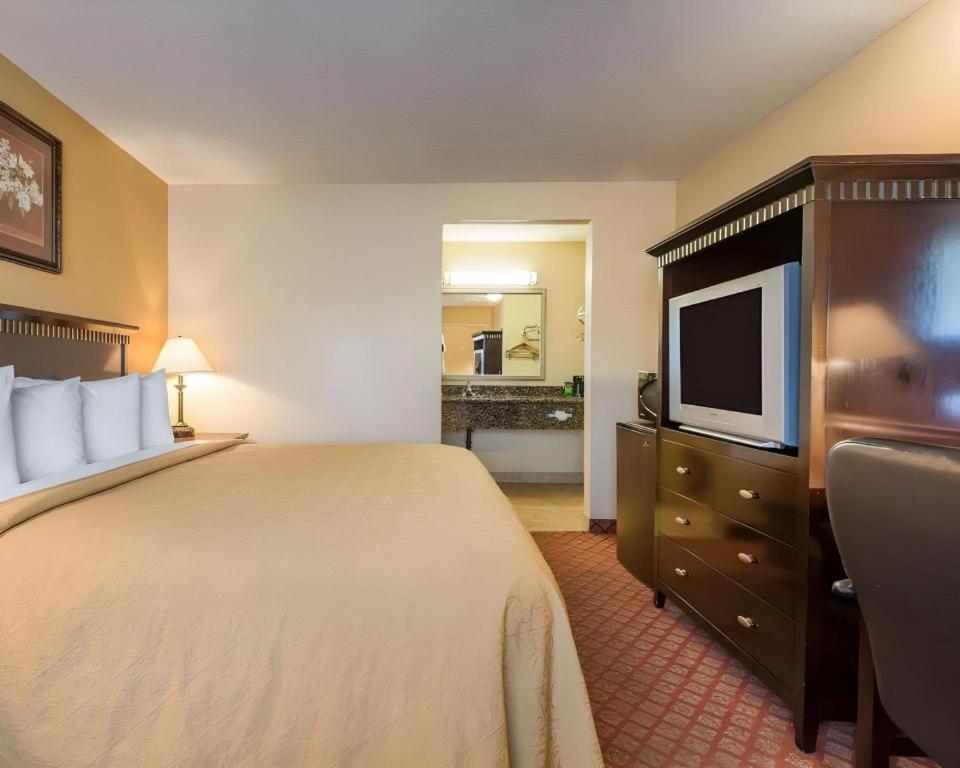 Quality Inn San Bernardino Kültér fotó