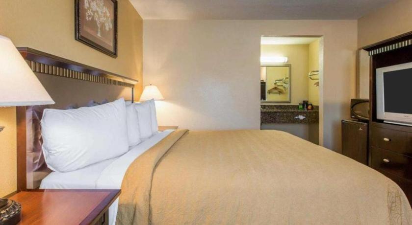 Quality Inn San Bernardino Kültér fotó